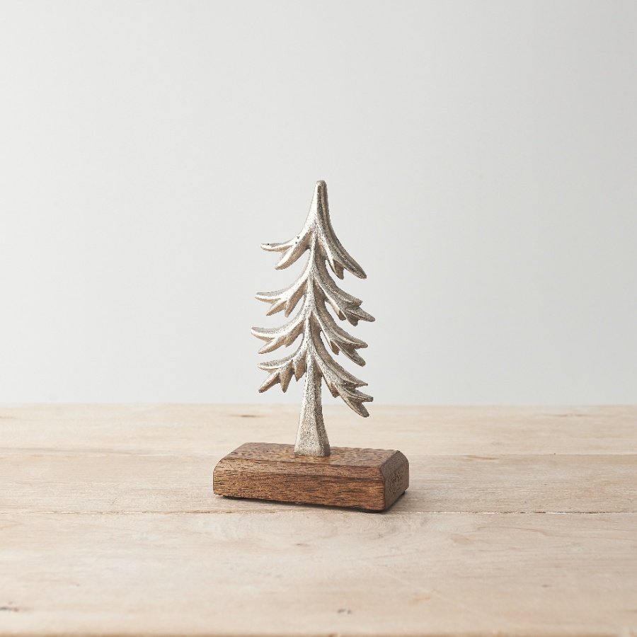 Decorate the home with this charming metal tree set upon a chunky mango wood base. 