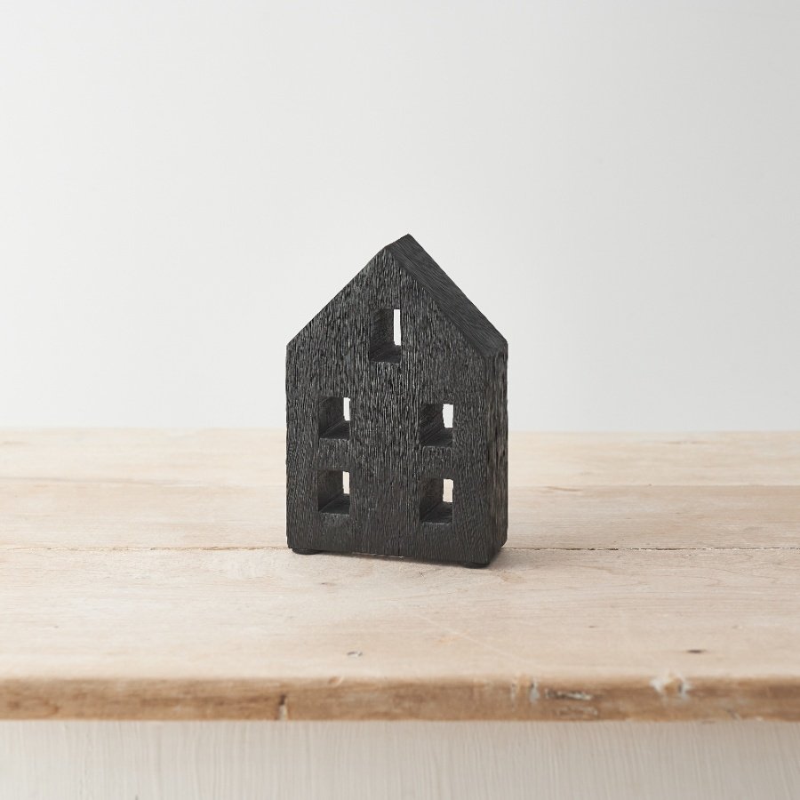 Add character and texture to the home with this contemporary, Scandi inspired house ornament. 