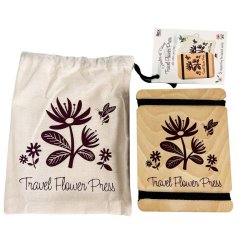 Be a wild wonderer and nature explore whilst on the move with this fantastic travel flower press. 