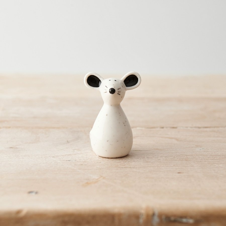 A charming porcelain mouse decoration with a speckled finish and black glazed details. 