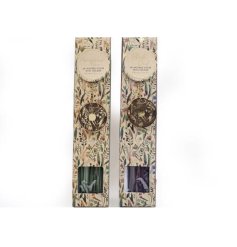A pack of 4 incense sticks complete with holder, in 2 assorted designs. 