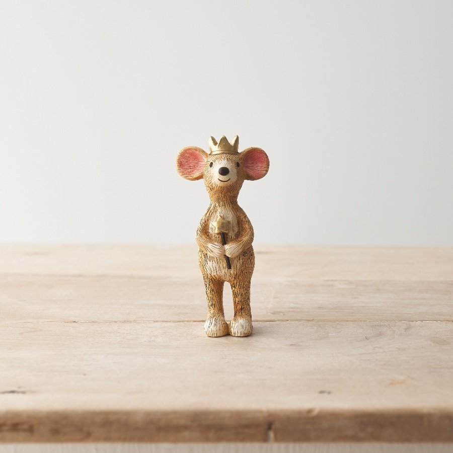 A charming mouse decoration. Beautifully crafted with a cute smiling face.