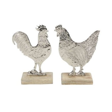 2A Rooster & Chicken Decoration on Wooden Base, 17cm