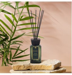 A luxury reed diffuser from the Desire range. Featuring a Oud and Bergamot fragrance.