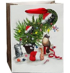 A charming gift bag from the Kim Haskins range, featuring cute cats playing around a Christmas tree. 