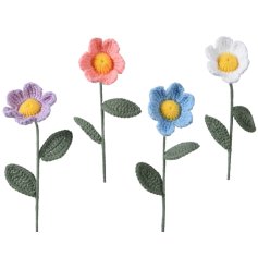 4 assorted flowers in a knitted design, each with different coloured petals.