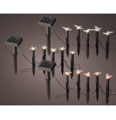 A set of solar lights in 3 assorted designs, perfect for lighting up an area of the garden when the sun goes down. 