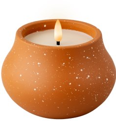 A outdoor candle with a LED wick, perfect for them evenings outside! 