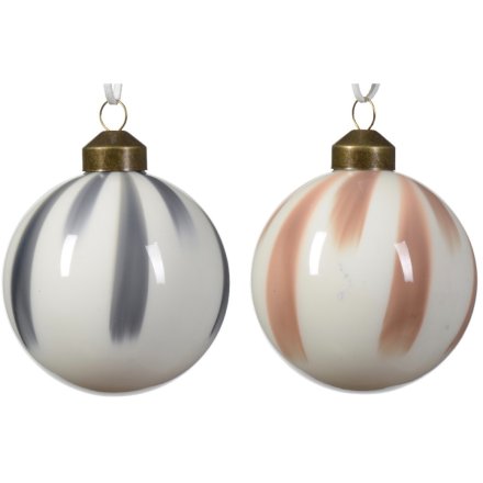 A lovely set of 3 glass baubles with brush stroke detailing in 2 assorted designs. 