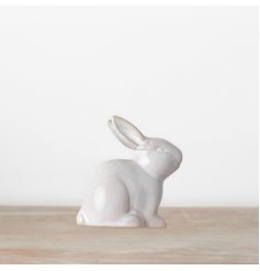 A chic and beautifully crafted bunny ornament with a natural glaze. 