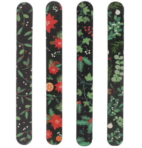 Never be without a nail file again especially during the Christmas season with this winter berries accessory!