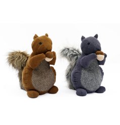 A squirrel doorstop in 2 assorted designs. Featuring a faux fur bushy tail, a tweed chest an acorn. 