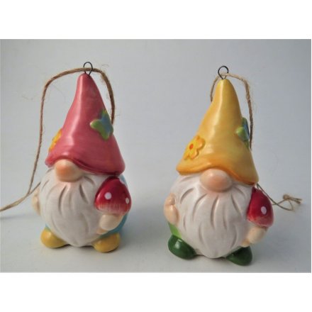 A lovely assortment of 2 spring time gonks on jute string. Each gonk features a tall pointed hat and holds a mushroom.