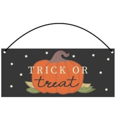 This Trick or Treat Sign is perfect for adding some magic to Halloween! 