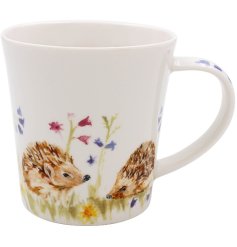 This delightful Feather & Fur Mug is the perfect addition to your kitchen collection this spring!