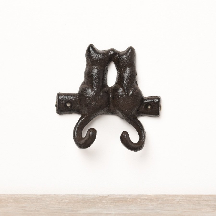 A simplistic cast iron wall hook perfect for indoor and outdoors.