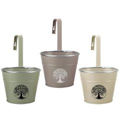 3 assorted stylish hanging planters in woodland colour tones. 