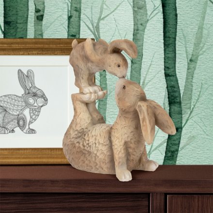 Kissing Hares Hatty & Harry