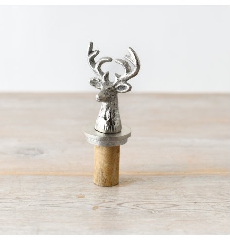 Silver Stag Bottle Topper, 11cm