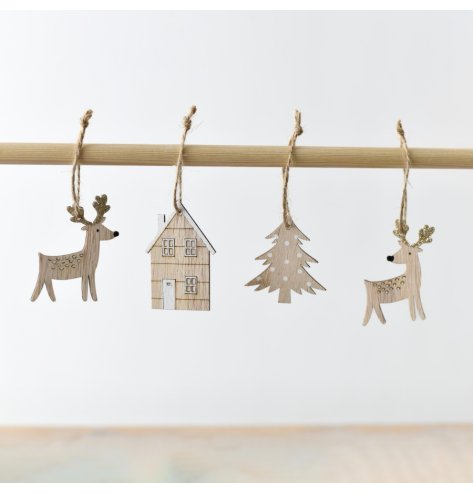 A mix of 4 charming Christmas hangers in a natural wood with glitter and painted finishes. 