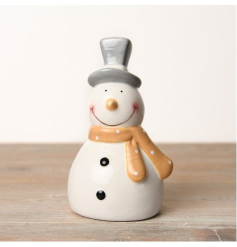 Get into the holiday mood with this adorable ceramic snowman ornamen