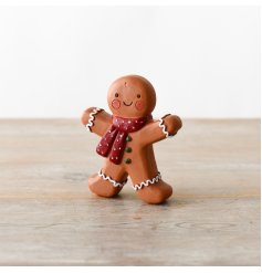 Deck the halls with traditional charm! This adorable gingerbread man decoration adds festive flair to your Christmas 