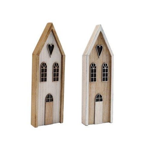 29.5cm Wooden House w/ Heart Decal