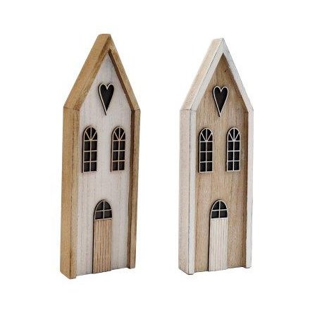 29.5cm Wooden House w/ Heart Decal