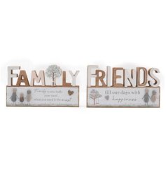 Standing plaques in 2 assorted designs, each featuring pebble designs and sentimental quotes. 