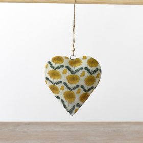 A stylish heart with a bold wild flower design. Complete with a jute string hanger. 