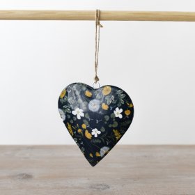 cute floral hanging heart deco