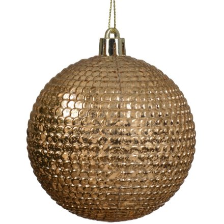 Bauble in Gold w/ Scalloped Finish