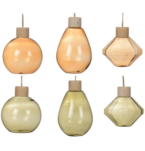 Add a touch of warmth and elegance to your home with our Ornament Glass Transparent 