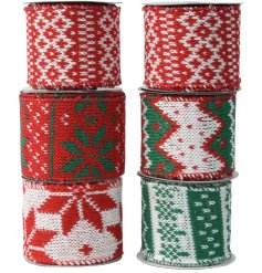 5 / A Green & Red Gift Wrap Ribbon