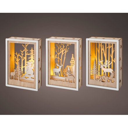 3/A Wooden Light Up LED Forest Scenery Deco, 15cm