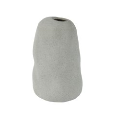 Add charm to any room with this versatile vase featuring earthy, neutral tones that blend seamlessly with diverse deco