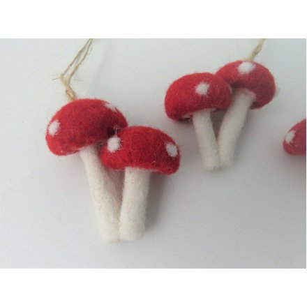 Wool Double Mushroom Tree Decoration