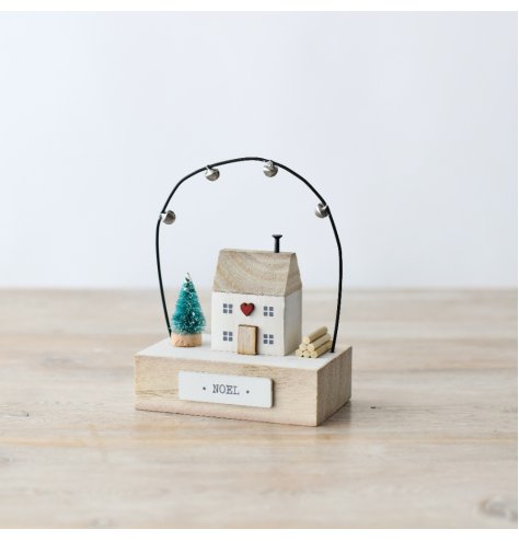 Wooden Noel House Decoration with Bells 21cm