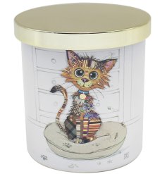 Kooks Cat, the newest addition to our Bug Art collection on a candle.