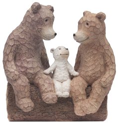 Add some woodland charm to your deco with this stunning bear family deco