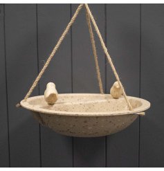 This 2 in 1 bird bath and bird feeder will give a contemporary look to any outdoor space.