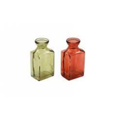 A beautiful Red or Green Bloomsbury glass flower vase, the perfect addition to any home decor