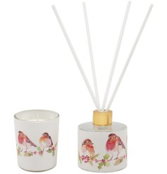 Bring festive joy with our Winter Robins Set! Includes a Candle and Diffuser for a cozy ambiance.