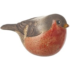 Bring nature indoors or enhance your garden with this lifelike ceramic robin, intricately designed