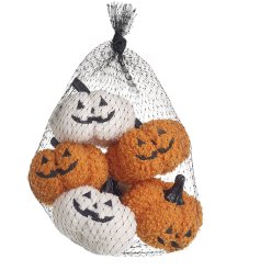 Celebrate the season with this charming set of pumpkins in traditional orange and monochrome designs. 
