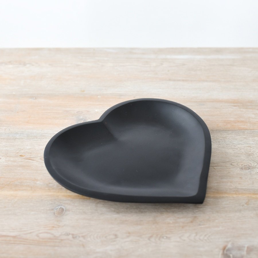 Heart shaped rustic dish perfect for family get togethers