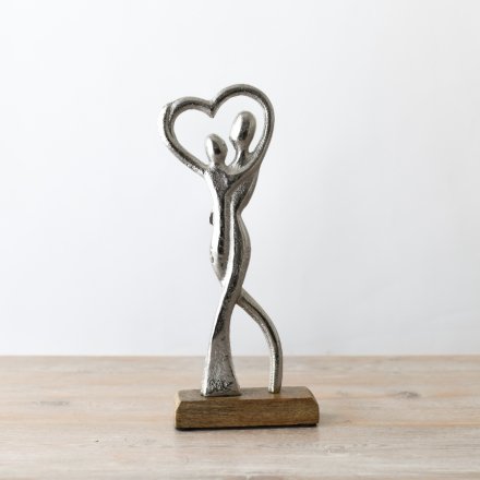 Metal Couple w/ Heart Ornament 23cm