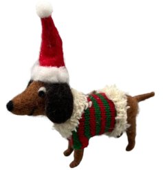 Spread holiday cheer with this adorable sausage dog ornament 