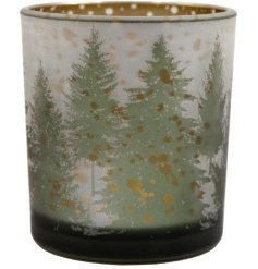 Get ready for the festive season with this stylish candle holder