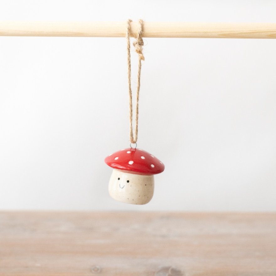 Hanging Smily Face Mushroom Deco, 5cm